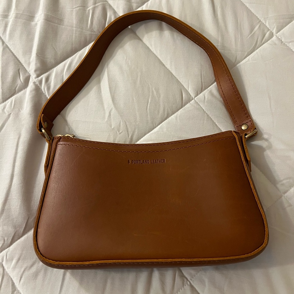 Portland Leather Tan Shoulder Bag Lucy Timeless Design